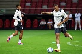 他成员也充 他成员也充